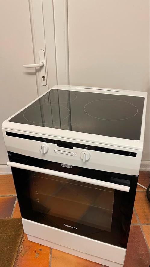 Cuisinière à induction Thomson, Electroménager, Cuisinières, À Poser, 3 zones de cuisson ou moins, 85 à 90 cm, 45 à 60 cm, Classe énergétique A ou plus économe