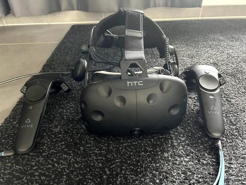 HTC Vive VR Headset (+ toebehoren), Games en Spelcomputers, Virtual Reality, Gebruikt, Overige platformen, VR-bril, Ophalen