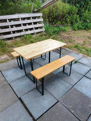 Compacte stevige Biertafel(s) 110cm beschikbaar voor biedingen