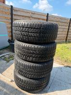 Winterbanden op velg 225/50 R17 BMW 5-reeks 2011 (5x120), Auto-onderdelen, Ophalen, Gebruikt, Winterbanden, Band(en)