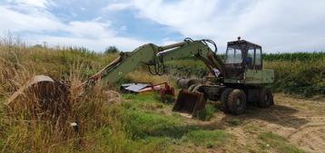 Grue sur roues Atlas 1404 disponible aux enchères