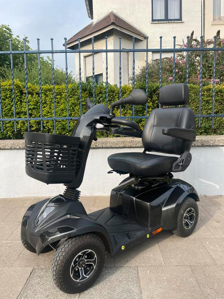 Scootmobiel Drive St4d elektrische scooter nieuwstaat, Diversen, Rolstoelen, Zo goed als nieuw, Elektrische rolstoel, Inklapbaar