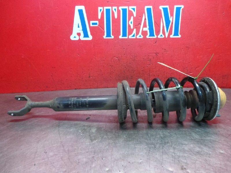 SCHOKBREKER LINKS VOOR Volkswagen Passat (3B3) (3B0413031Q), Gebruikt, Volkswagen