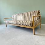 Vintage houten daybed / zetel / slaapbank, Ophalen