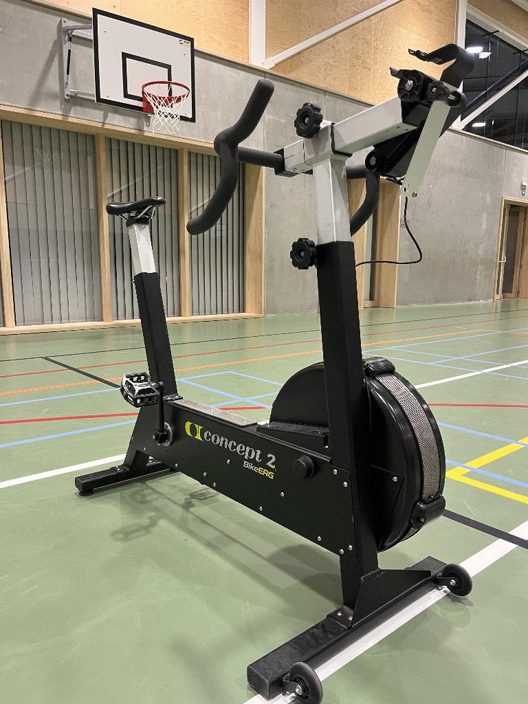 BLACK Concept 2 Bike Erg, Sport en Fitness, Fitnessapparatuur, Ophalen, Gebruikt, Spinningfiets