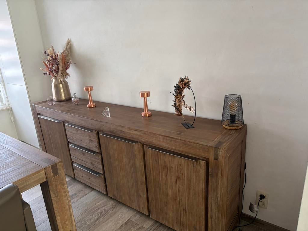 Tafel+4stoelen-dressoir-salontafel-tvmeubel, Ophalen, Zo goed als nieuw