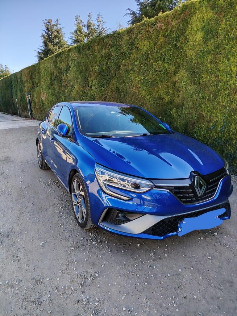 Megane RS Line hybride plug in, 0 cilinders, Alcantara, 5 zetels, 5 deurs