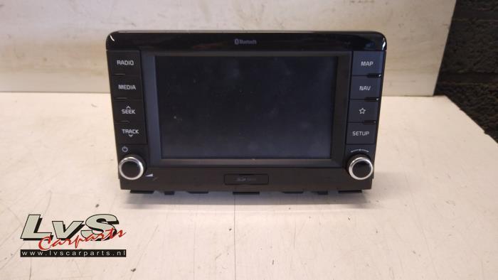 Système navigation d'un Kia Stonic, Autos : Pièces & Accessoires, Électronique & Câbles, Kia, Utilisé, 3 mois de garantie, Enlèvement ou Envoi