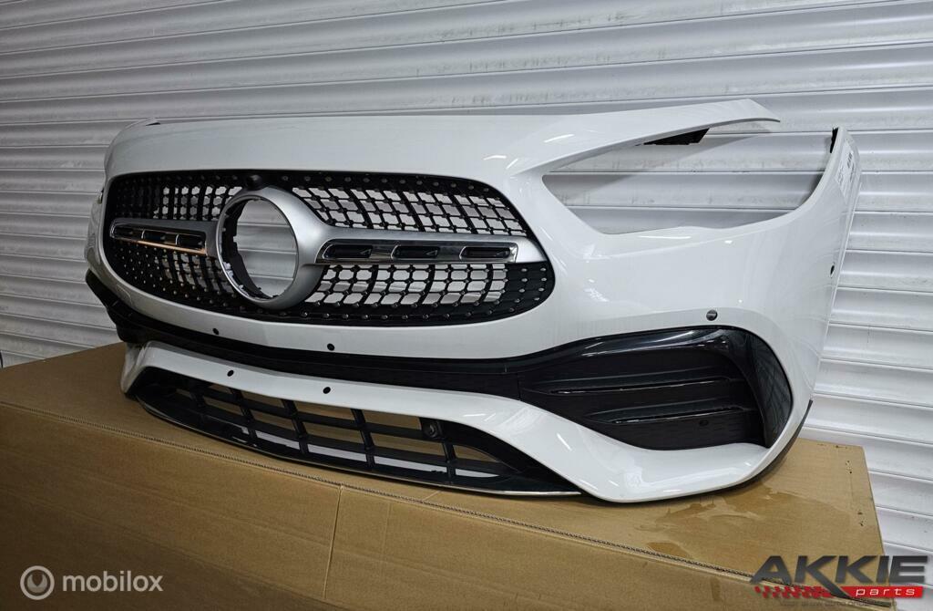 W247 H247 Mercedes GLA bumper AMG-line  ('20->) A2478804606, Mercedes-Benz, Utilisé, Mercedes-Benz, Avant