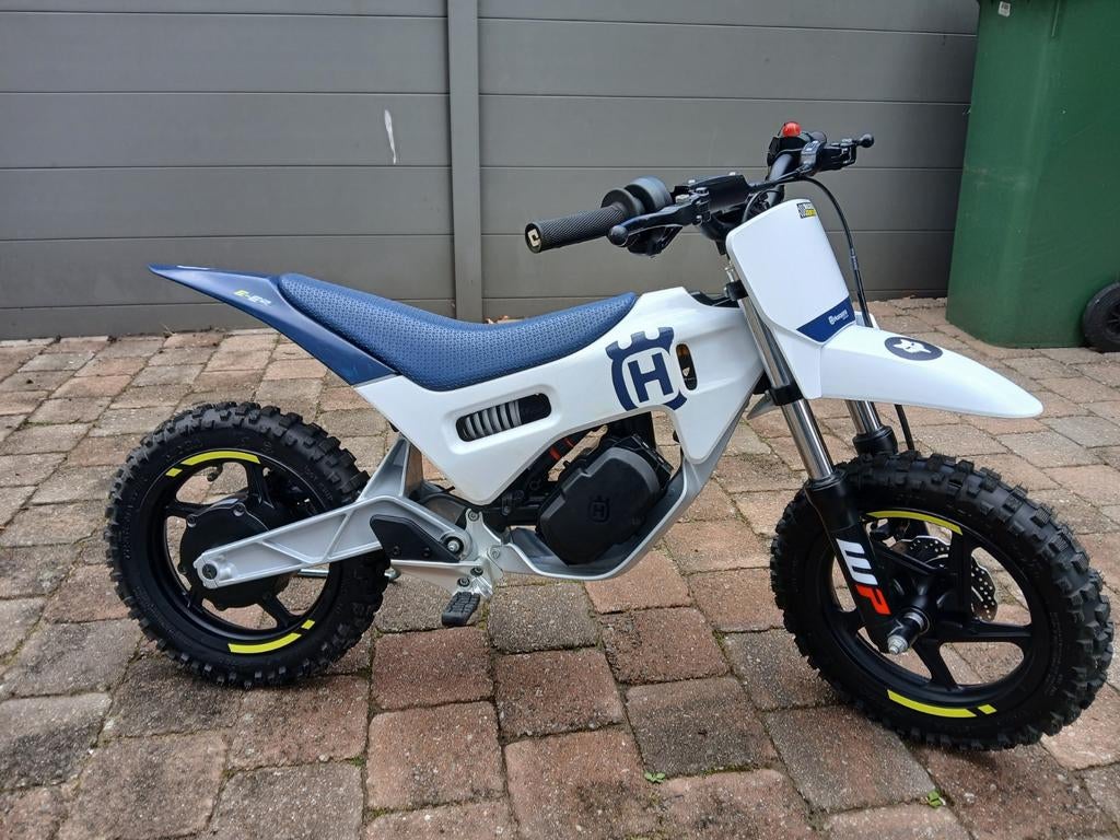 Husqvarna ee2 electrisch, Fietsen en Brommers, Minibikes, Midibikes en Pitbikes, Ophalen