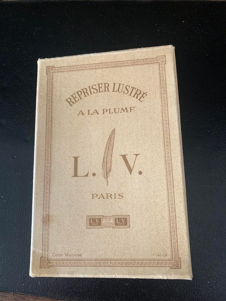 File à repriser lustré àla plume, Ophalen, Gebruikt