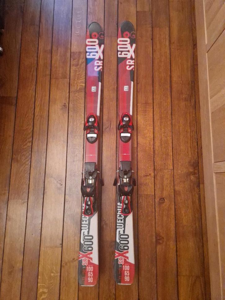 Skis alpins QUECHUA SRX600 130 cm - Occasion, Sports & Fitness, Ski & Ski de fond, Utilisé, Skis, Autres marques, 100 à 140 cm