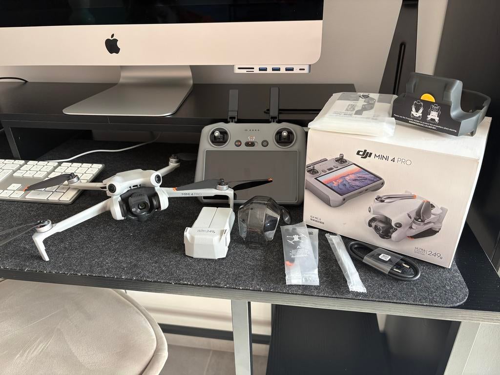 DJI Mini 4 Pro, Audio, Tv en Foto, Drones, Nieuw, Cameradrone, Topkwaliteit, DJI, Minder dan 250 gram, 30 tot 45 minuten, Meer dan 10 kilometer