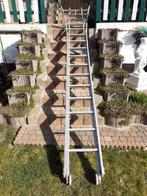 Échelle double en aluminium 2 x 16 marches, Bricolage & Construction, Échelles & Escaliers, Enlèvement, Utilisé, Échelle, Pliable ou rétractable/escamotable