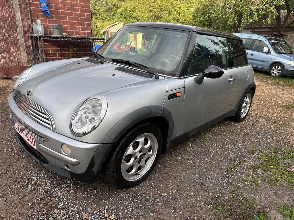 Mini essence, Auto's, Mini, Voorwielaandrijving, Zwart, Automatische klimaatregeling, Leder