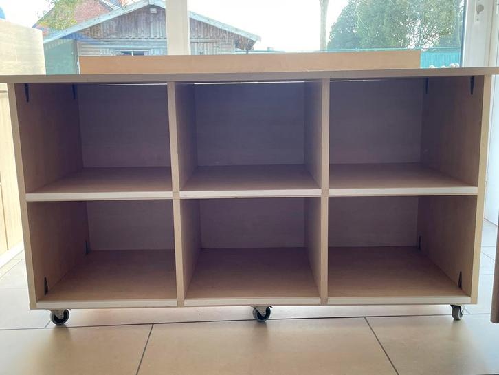 Zelfgemaakte speelgoed kast, Kinderen en Baby's, Speelgoed | Speeltafels, Gebruikt, Ophalen