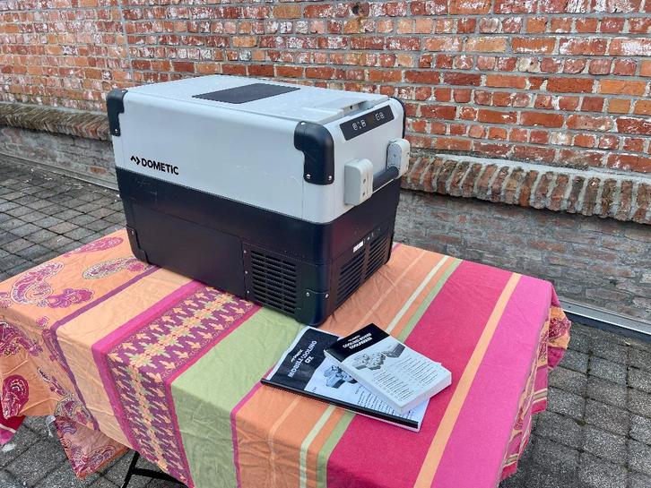 Camping Réfrigérateur-congélateur portable à compresseur, Caravanes & Camping, Accessoires de camping, Utilisé, Enlèvement