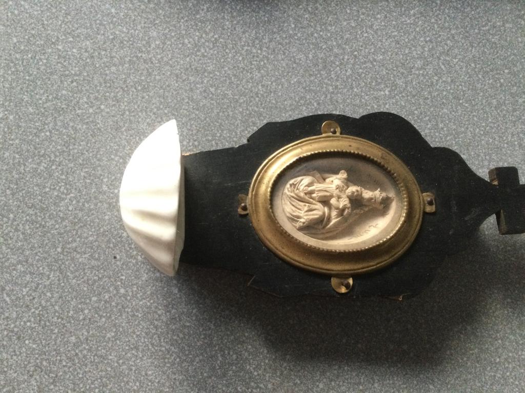 Antiek Wijwatervat notre Dame de Liesse (FR), Ophalen, Gebruikt, Christendom | Katholiek