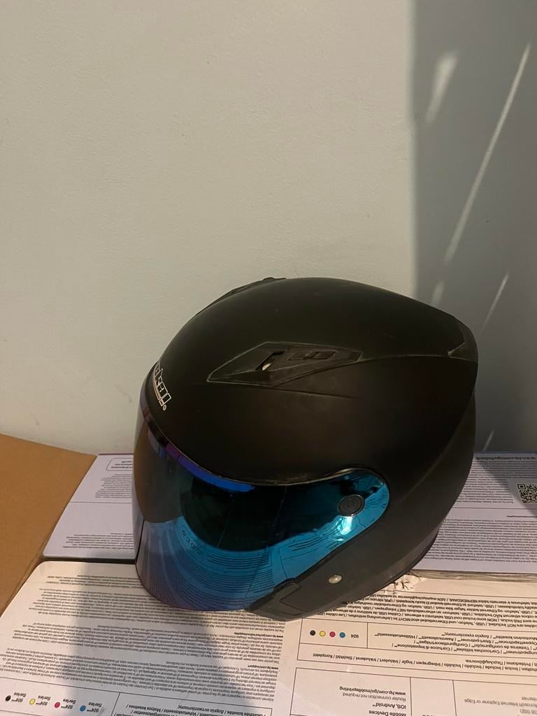 Casque arai, Enlèvement, Comme neuf