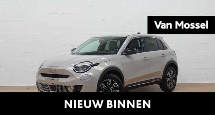 Fiat 600 1.2 Hybrid 145cv DCT La Prima, Auto's, Fiat, Bedrijf, Te koop, Overige modellen, Airconditioning, Bluetooth, Centrale vergrendeling