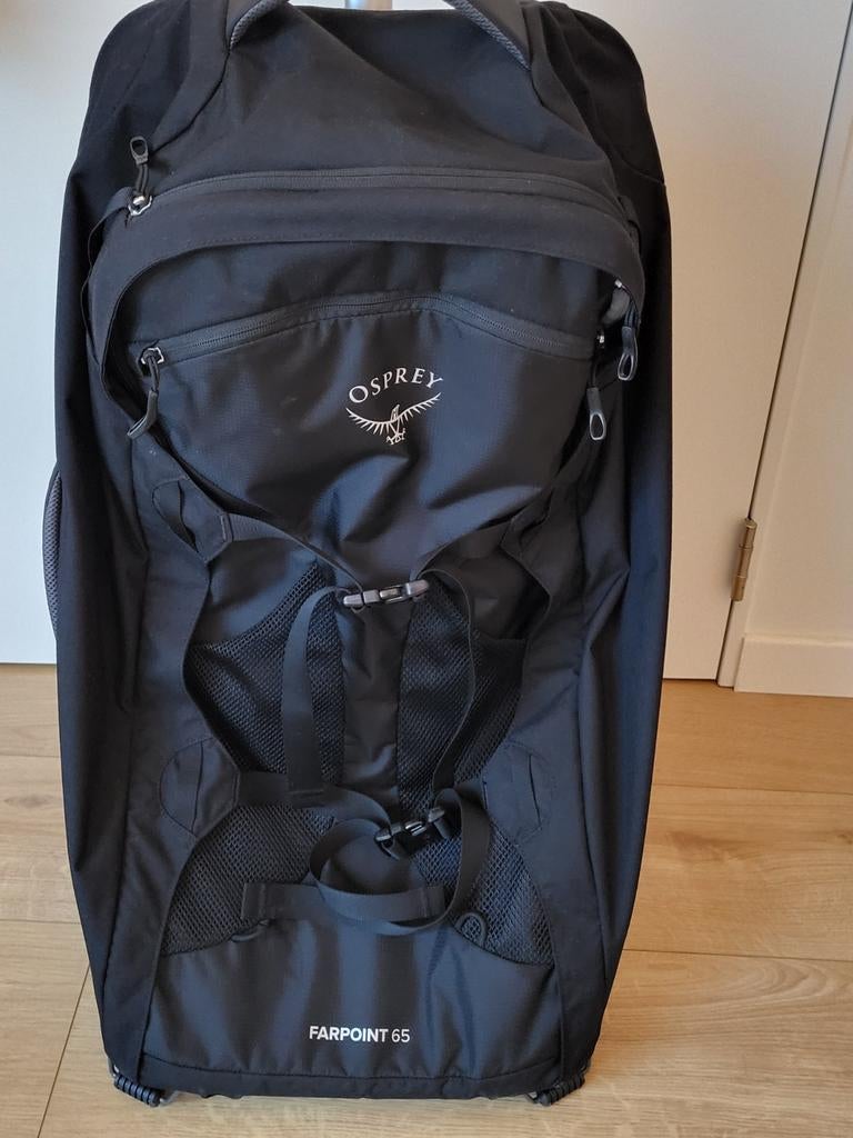 Osprey Farpoint 65 wheeled trekrugzak/trolley, Ophalen