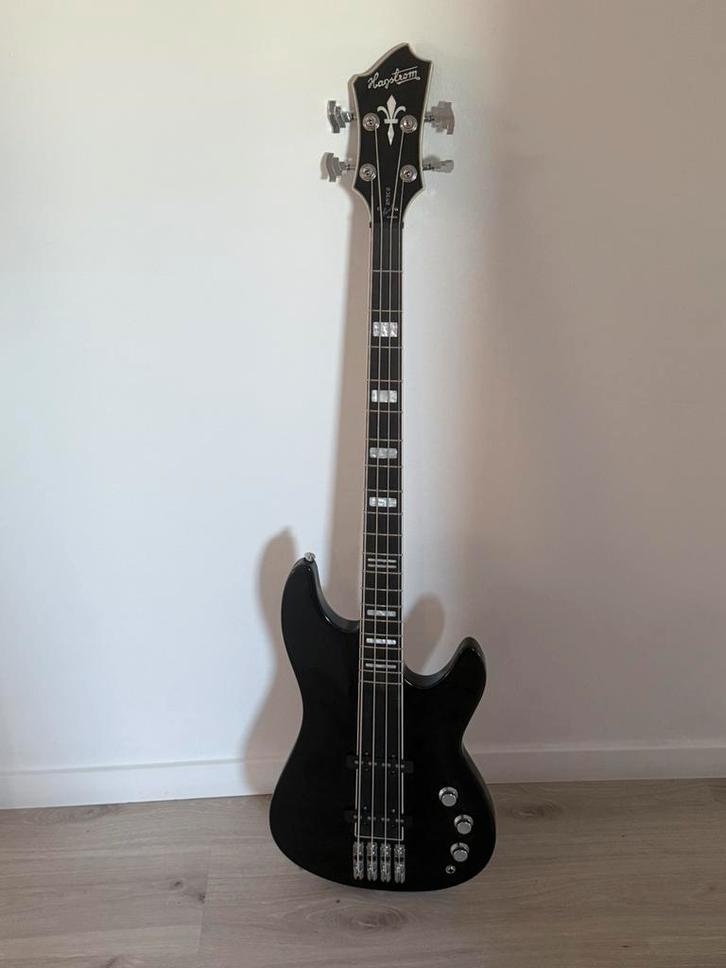Basse Hagstrom Super Swede, Musique & Instruments, Instruments à corde | Guitares | Basses, Comme neuf, Enlèvement