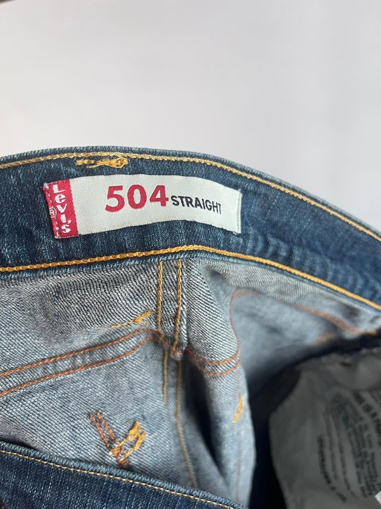Straight jeans Levi's 32, Blauw, Ophalen of Verzenden, Zo goed als nieuw, W30 - W32 (confectie 38/40)