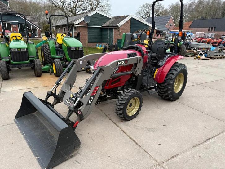 Yanmar YT235 met voorlader en fronthef/aftakas, Articles professionnels, Machines & Construction | Jardin, Parc & Sylviculture