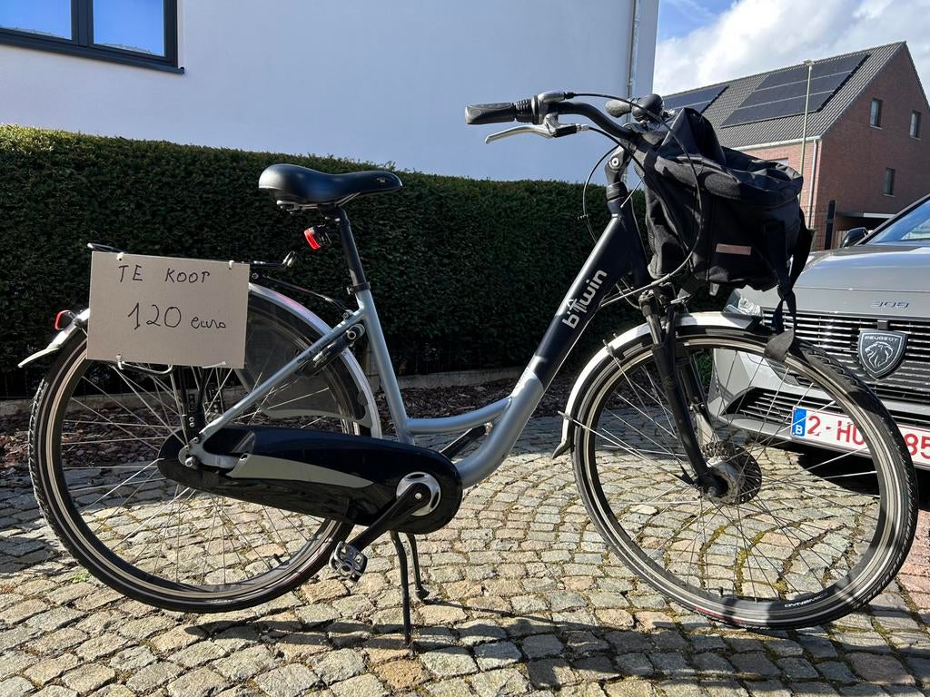 Vélo B'twin Decathlon pour femme, Vélos & Vélomoteurs, Enlèvement, Comme neuf, Autres marques, Accès (extra) bas