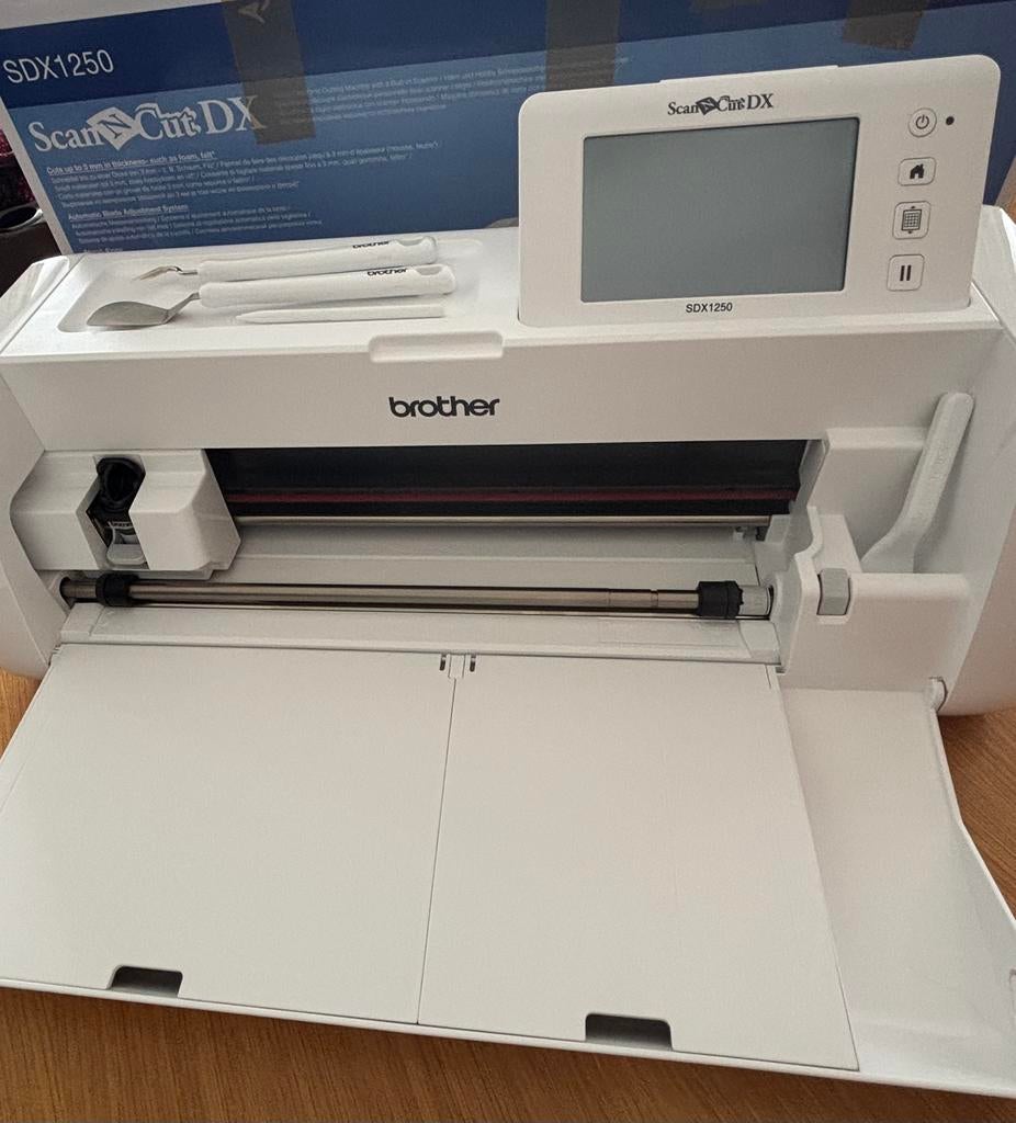 Brother ScanNCut SDX1250, Ophalen of Verzenden, Zo goed als nieuw