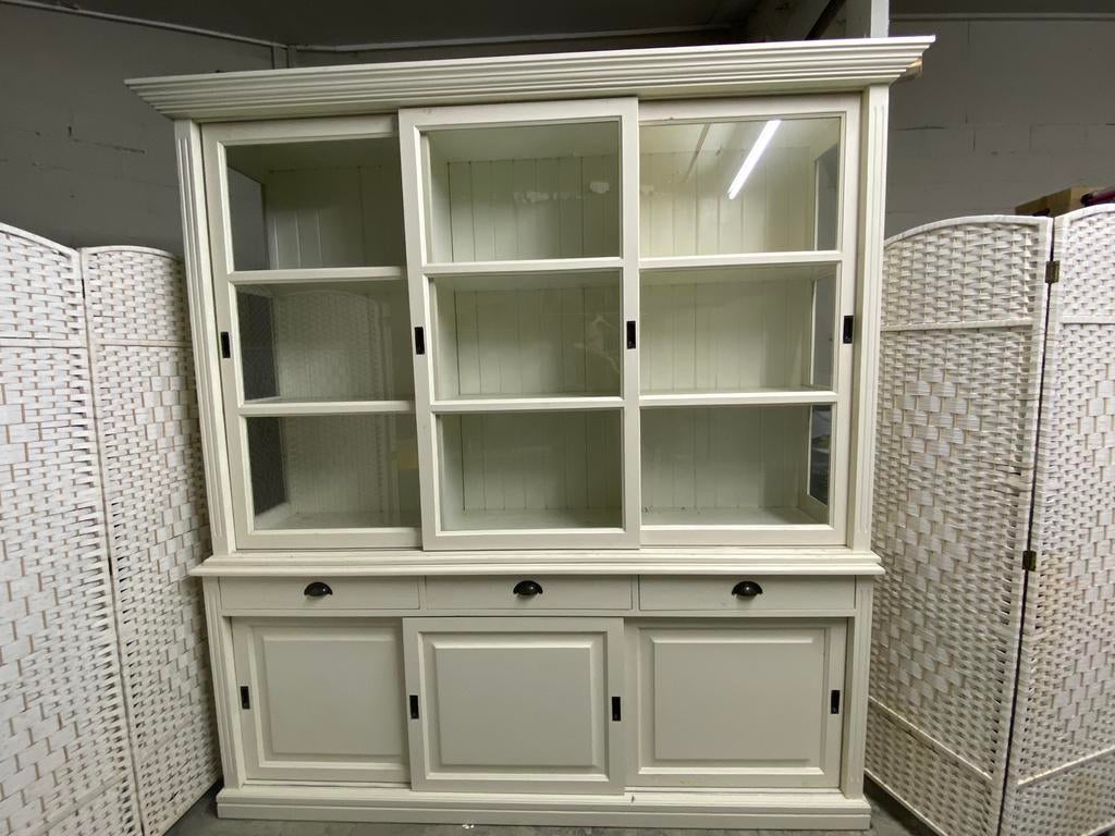 Mooie vitrinekast, Ophalen, Zo goed als nieuw