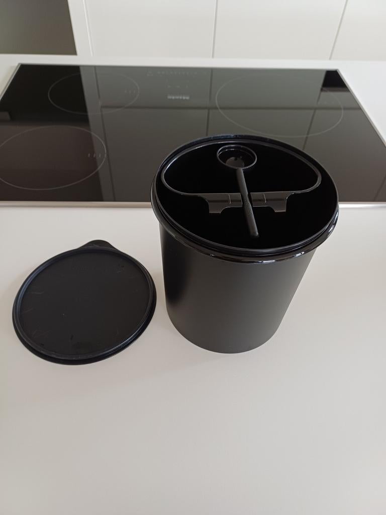 Thermosfles 2,2 liter + Tupperware koffiedoos + filter, Ophalen