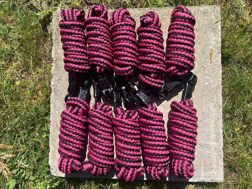 Halster pony (roze) touw (roze - zwart) set 10 stuks, Dieren en Toebehoren, Paarden en Pony's | Hoofdstellen en Tuigage, Nieuw