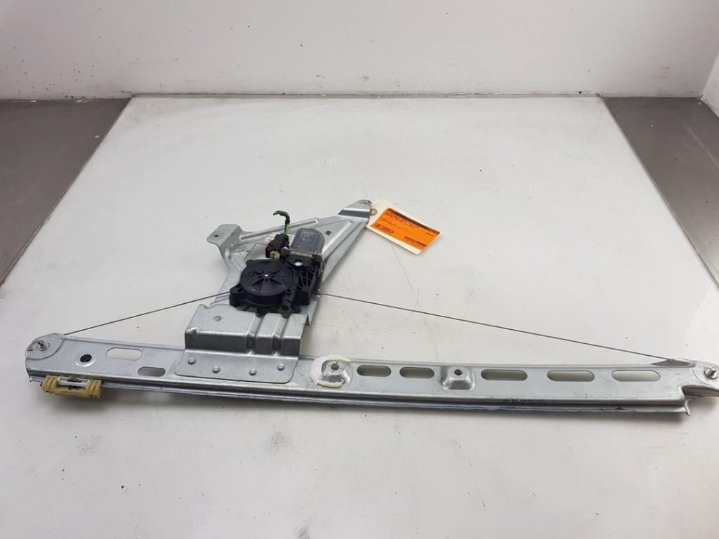 VITRE MECANISME AVANT GAUCHE Sprinter 3,5t (907.6 / 910.6), Brose SE, Mercedes-Benz, Info@brose.com, Utilisé