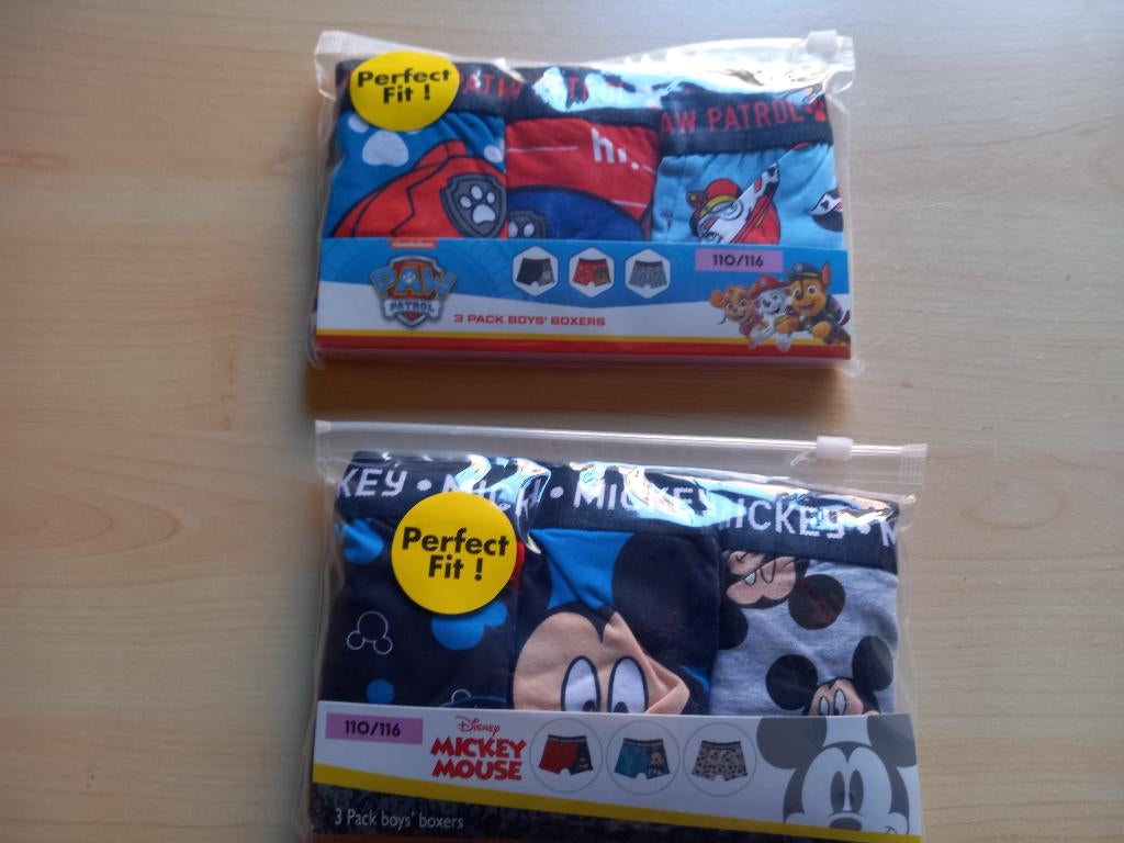 Nouveau caleçon taille 110/116 (Paw Patrol, Mickey Mouse), Garçon, Enlèvement ou Envoi, Vêtements de nuit ou Sous-vêtements, Neuf
