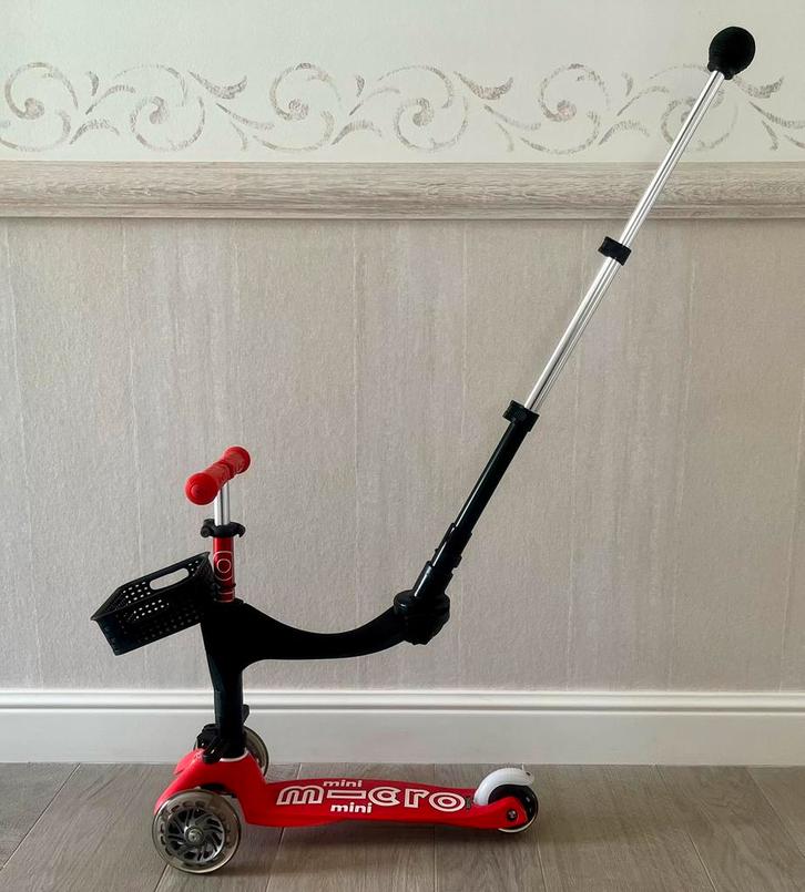 “step micro mini DELUXE️LED “ NIEUWSTAAT!! + gratis tractor, Vélos & Vélomoteurs, Trottinettes, Comme neuf, Enlèvement