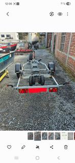 750 kg kantelbare boottrailer, Moins de 1 500 kg, Avec rouleaux, Moins de 6 mètres, Enlèvement