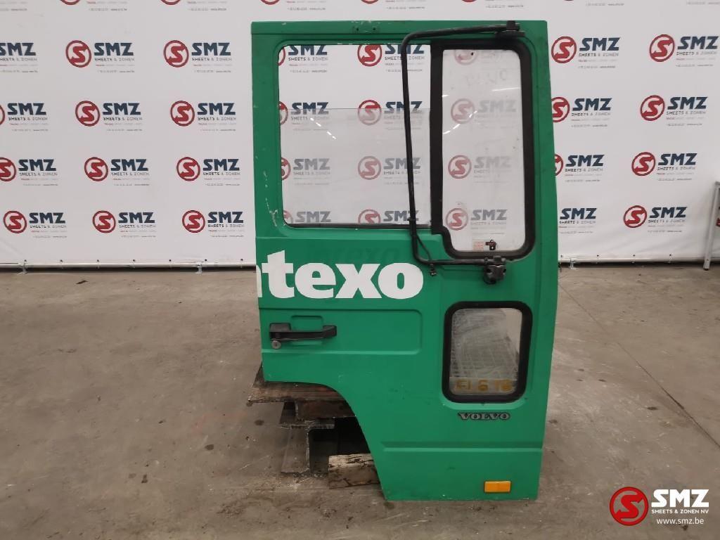Occ Porte droite Volvo FL6, Utilisé, Volvo, Carrosserie et Tôlerie
