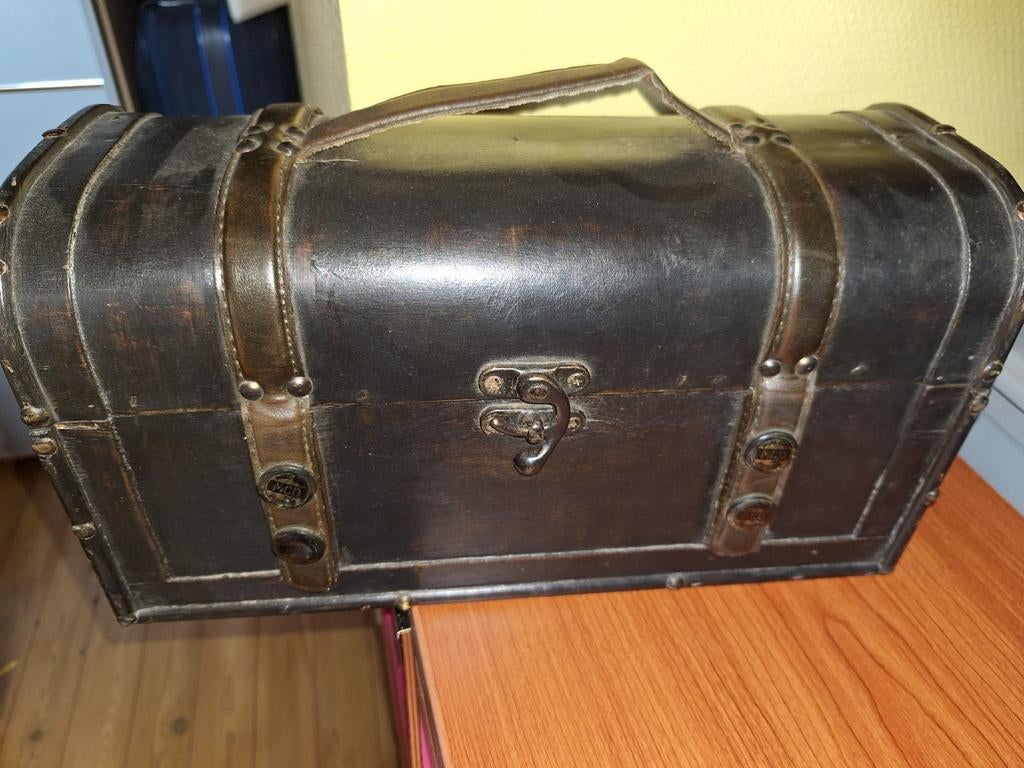 Houten koffer met lederen handvat, Ophalen of Verzenden