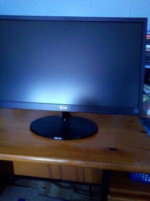 Computerscherm 24" 60cm breedbeeld, Computers en Software, Monitoren, Gebruikt, 3 tot 5 ms, 101 t/m 150 Hz, Full HD