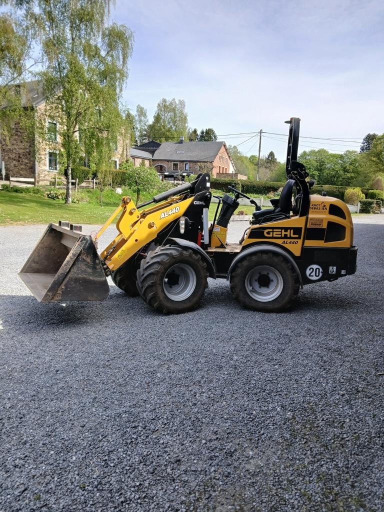 Gehl al 440, Zakelijke goederen, Ophalen