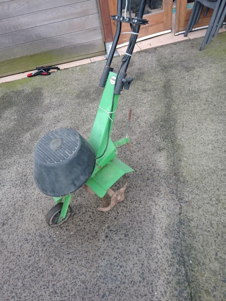 Elektrische grond freesmachine, Ophalen, Gebruikt