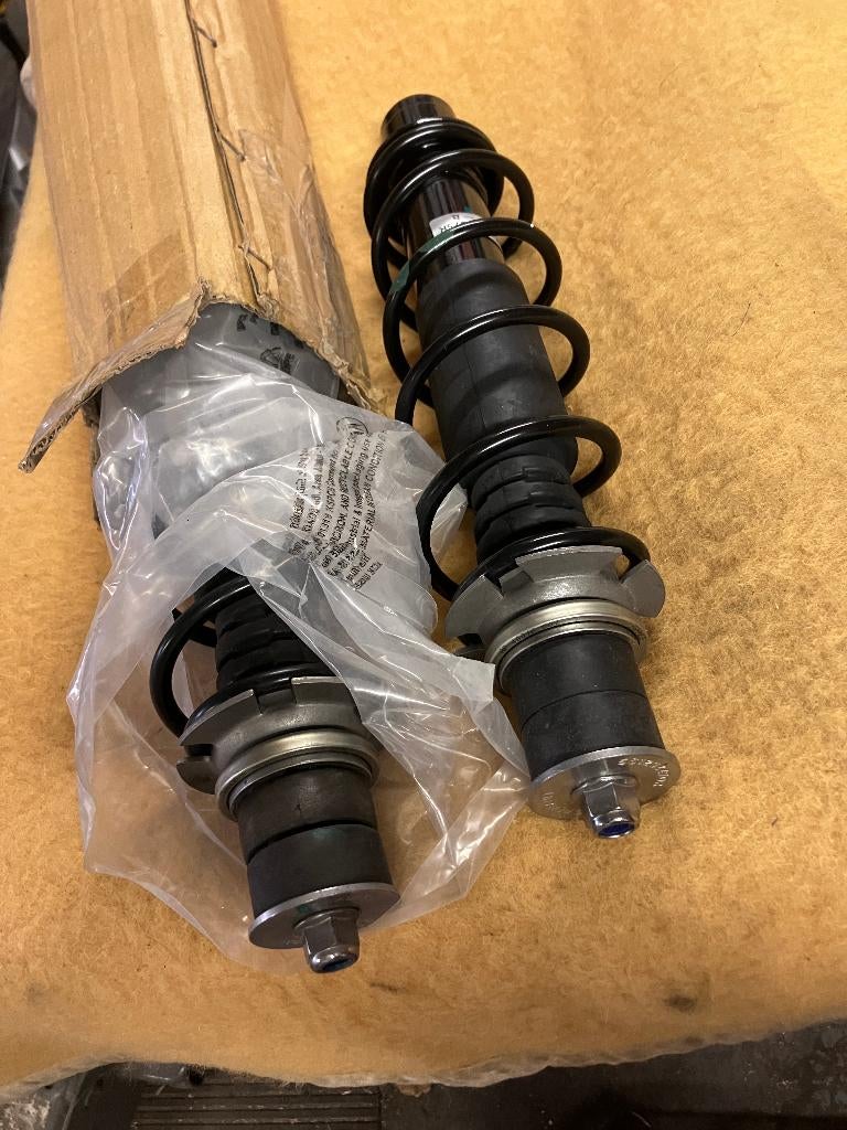 2 nouveaux amortisseurs avant pour une Renault Twizy, Enlèvement ou Envoi, Neuf, Renault