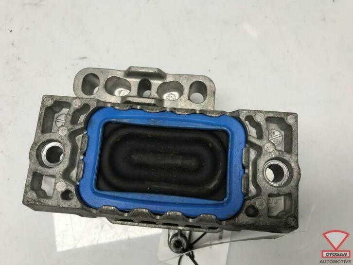 vw golf 5 6 vag motorsteun motor steun 1k0199262cp, Auto-onderdelen, Motor en Toebehoren, Volkswagen, Gebruikt