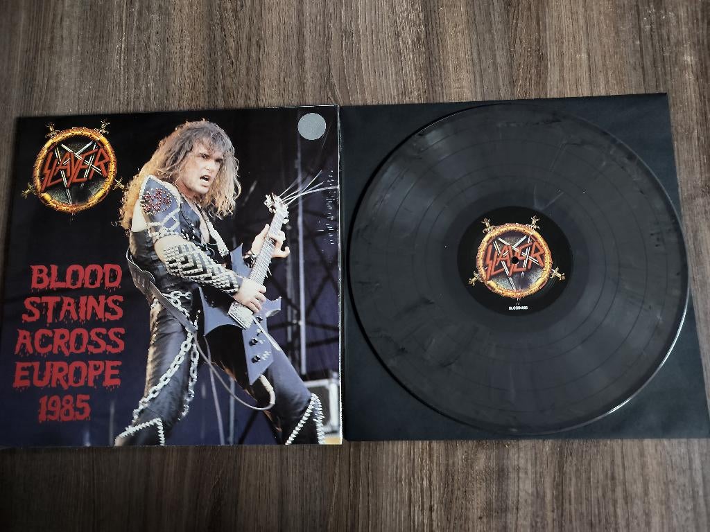 SLAYER - BLOOD STAINS ACROSS EUROPE 1985 - GREY vinyl, Enlèvement ou Envoi