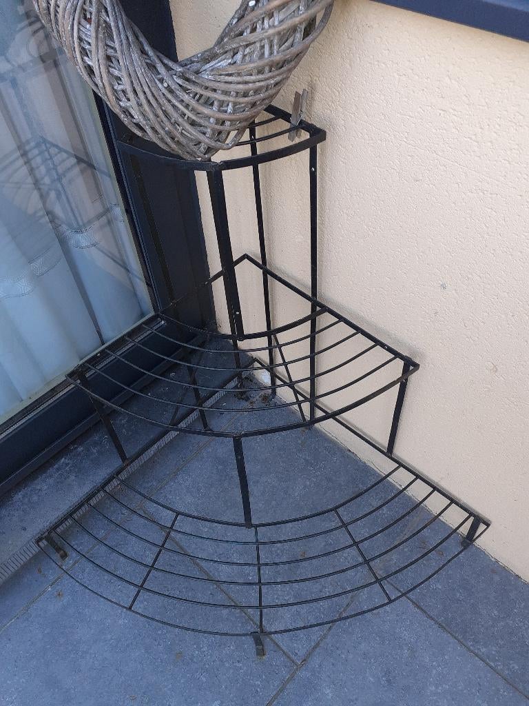 Support de plantes d'angle en métal pour extérieur,, Enlèvement, Comme neuf, Métal, Intérieur