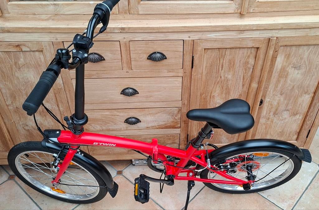 Vélo pliable btwin tilt 120 comme neuf, Vélos & Vélomoteurs, Vélos | Vélos pliables, Neuf, Autres marques, Vitesses, Frein sur jante
