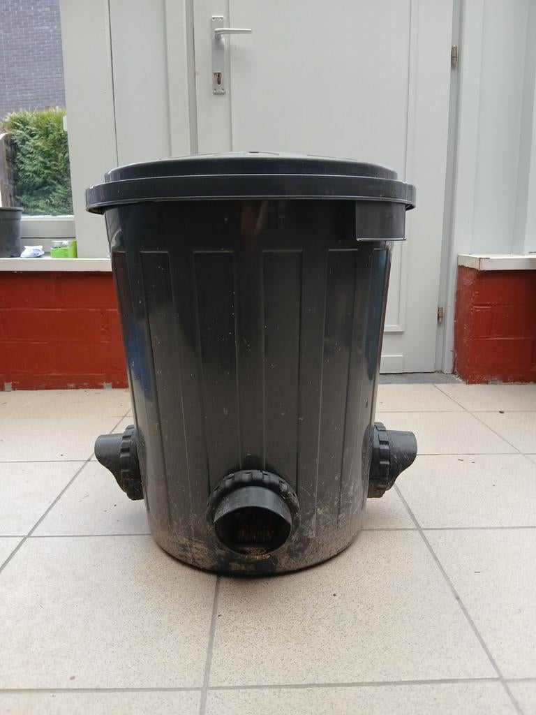 Kippenvoerbak, Ophalen, Gebruikt, Drinken en Voederen