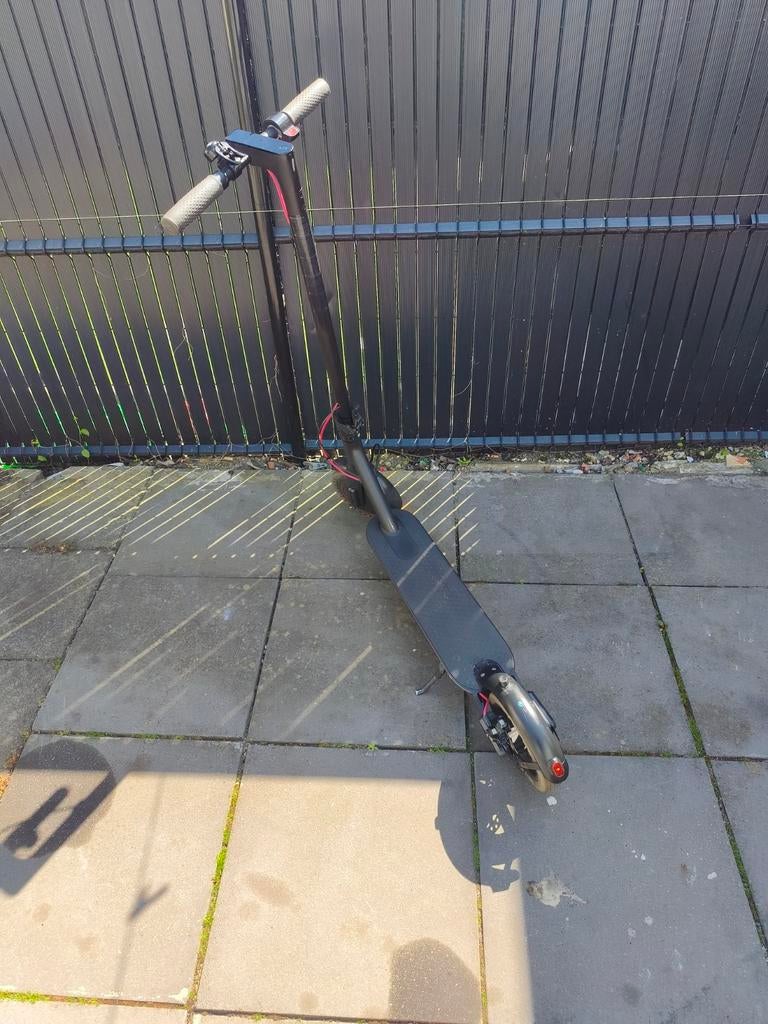 Xiomi pro 2, Fietsen en Brommers, Steps, Ophalen, Zo goed als nieuw, Elektrische step (E-scooter), Xiaomi