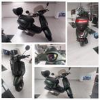 gts palermo exclusive in A of B nieuwe scooter 2249€, Vélos & Vélomoteurs, Neuf, Gts, Enlèvement, Essence